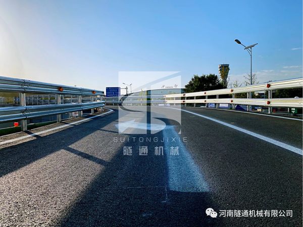 中國(guó)水利水電第七工程局有限公司成都軌道交通19號(hào)線鋼便橋項(xiàng)目順利通車(圖5)