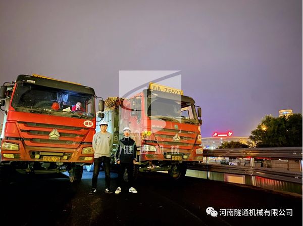 中國(guó)水利水電第七工程局有限公司成都軌道交通19號(hào)線鋼便橋項(xiàng)目順利通車(圖6)